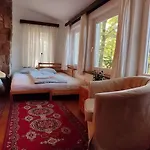 Holiday home Csendes Pihenes Az Erdo Mellett - Madarfuettyoes Vendeghaz *
