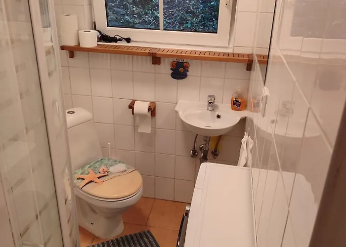 Holiday home Csendes Pihenes Az Erdo Mellett - Madarfuettyoes Vendeghaz Pilisszentlaszlo